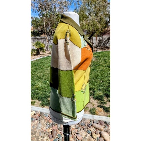 VTG Mod 1960s Squares Button-Down Cardigan Sweater Petite Sz10 Med Jacket EUC - Picture 2 of 7